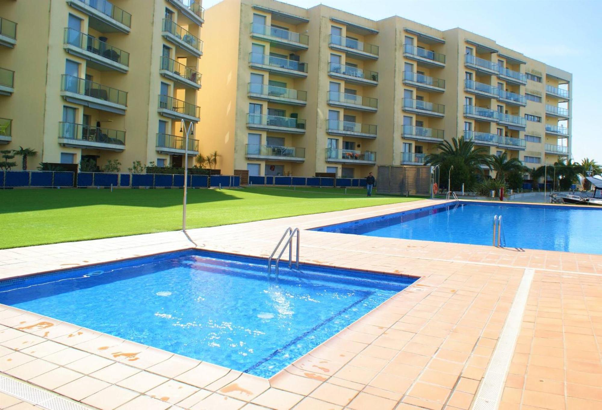 Precioso Piso Con Vista Al Canal Y Piscina En Roses Av-69 Buitenkant foto