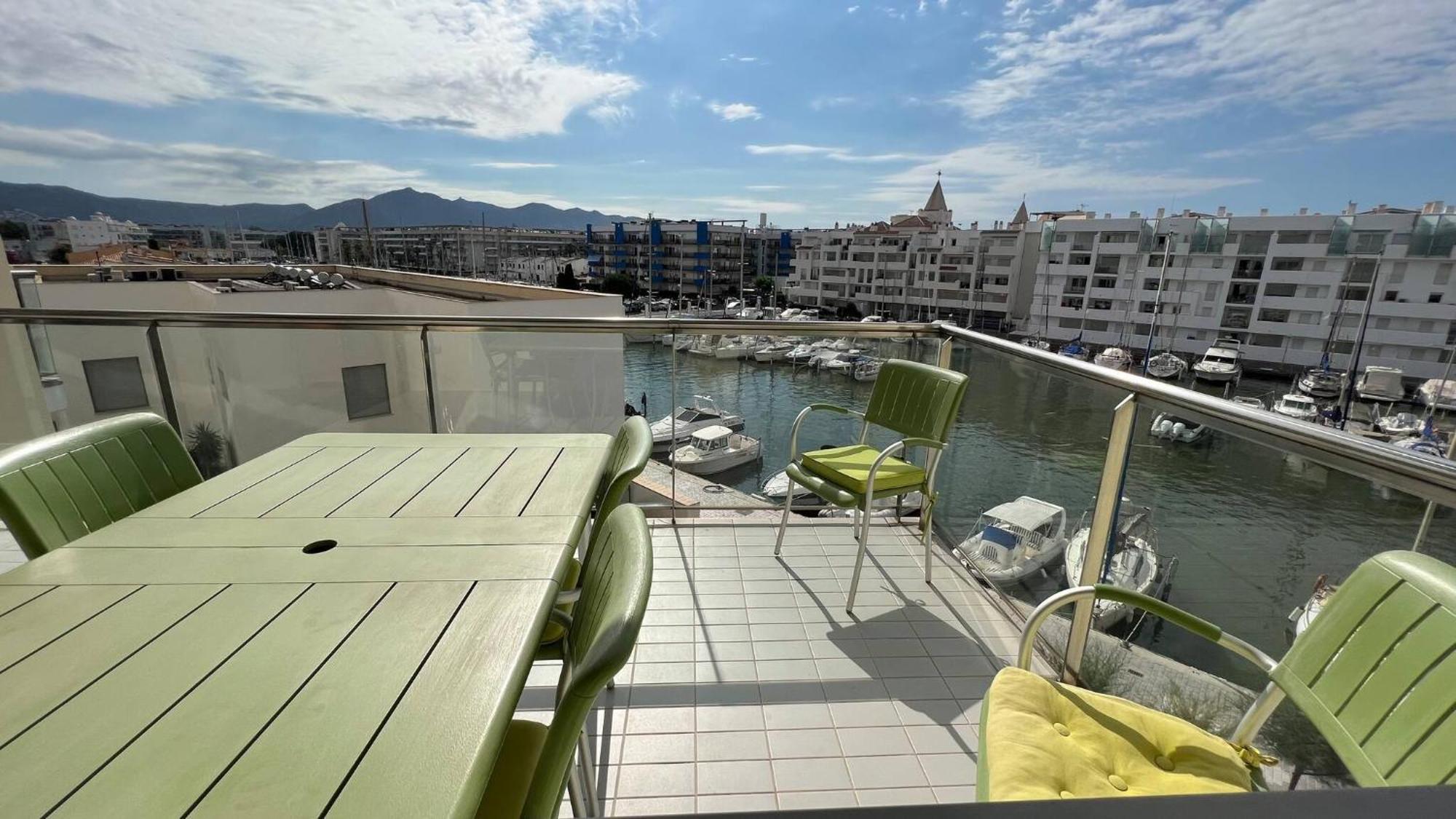 Precioso Piso Con Vista Al Canal Y Piscina En Roses Av-69 Buitenkant foto