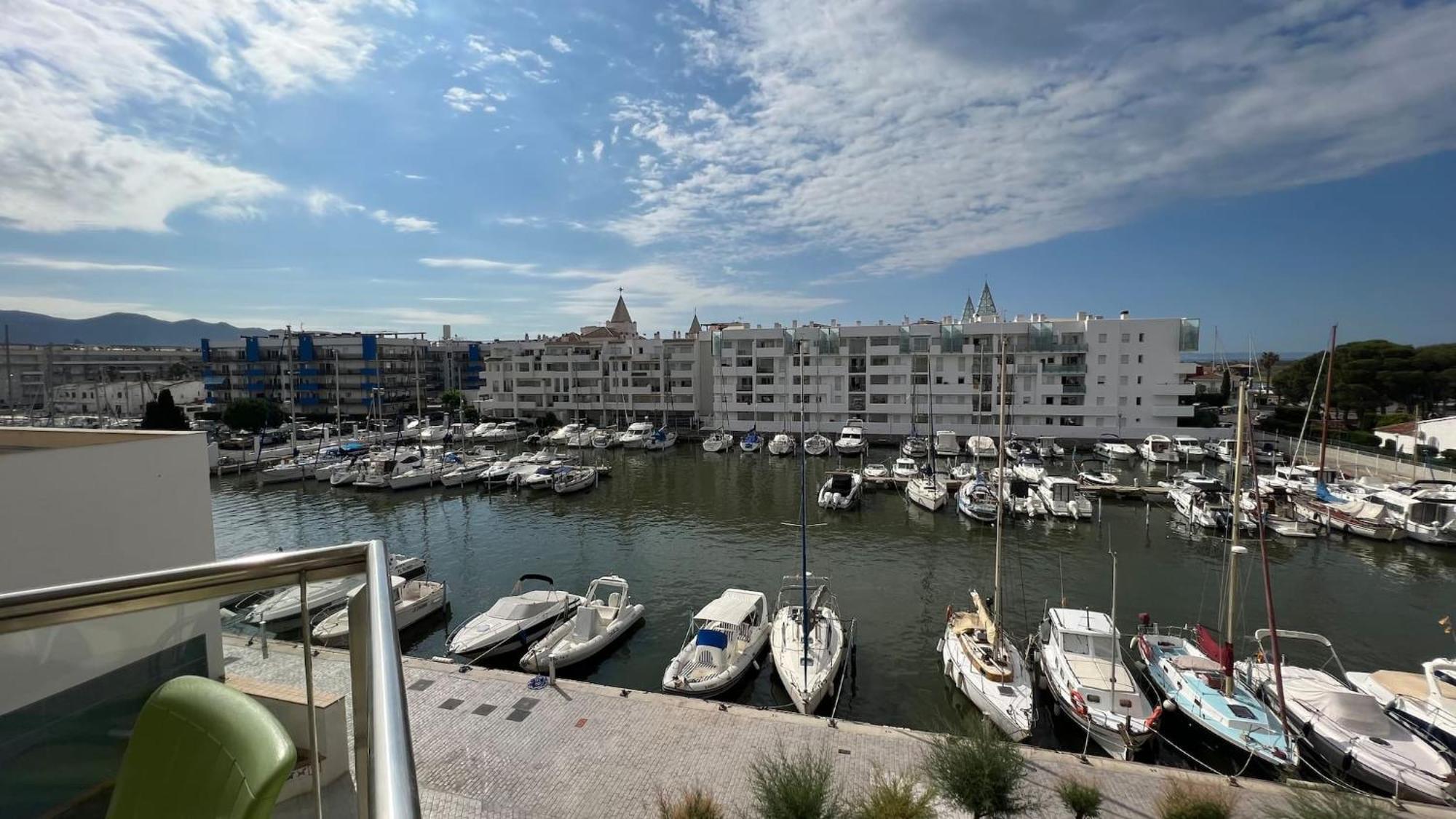 Precioso Piso Con Vista Al Canal Y Piscina En Roses Av-69 Buitenkant foto